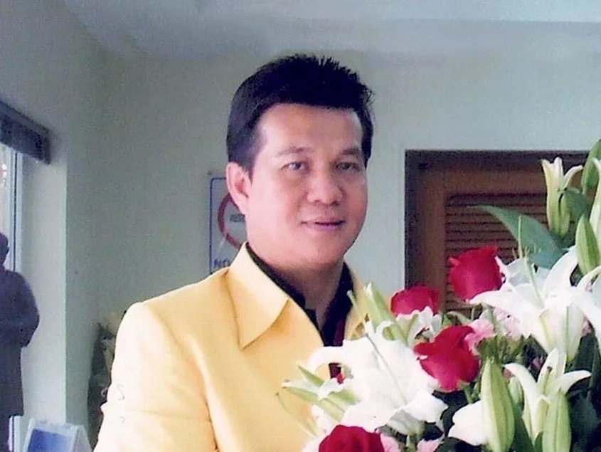 De bekende Mr. Tum, ambtenaar bij het immigratiekantoor in soi 5 van de Jomtien beach road overleden