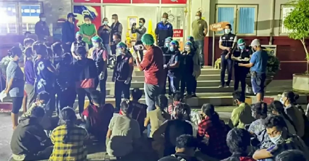 Méér dan 100 Illegale Birmese immigranten gearresteerd in verband met de dood van lokale bewoner in Songkhla