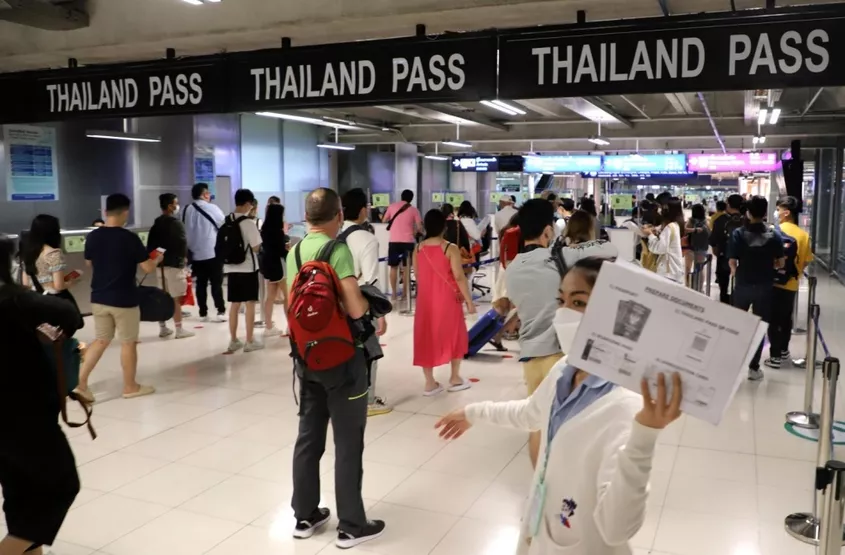 De beloofde toeristenbelasting van 300 baht in Thailand is tot nader order uitgesteld
