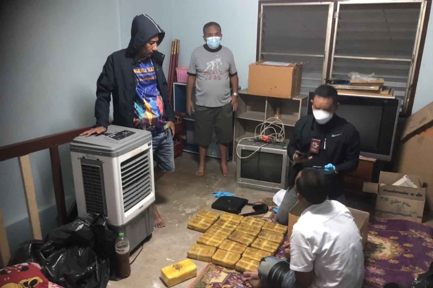 In Zuid Thailand is een 16-jarige jongen betrapt met 112.000 meth-pillen