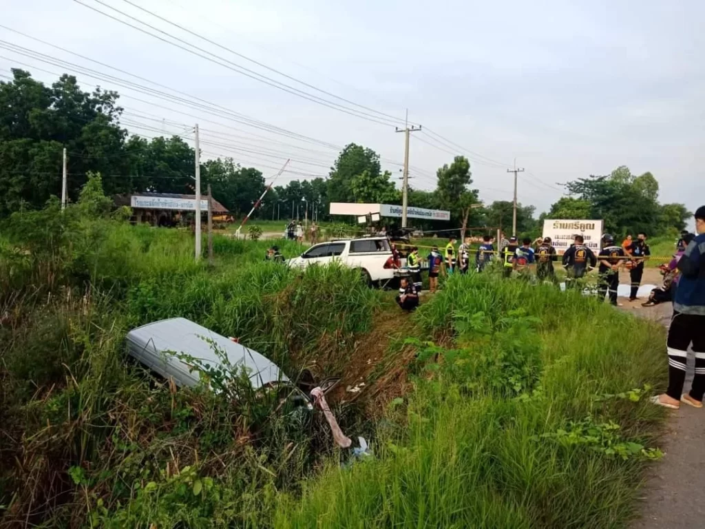 Boeddhistisch uitje in Khon Kaen eindigt met 8 doden, 2 gewonden wanneer hun busje verongelukte