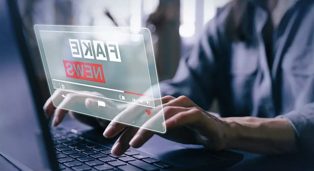 Achter de veelbelovende advertenties zijn “in de regel” geldwoekeraars actief, zo beweert het Anti-Fake News Center.