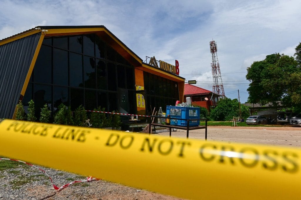 Thaise premier beveelt uitgebreid onderzoek naar ‘Mountain B’- Pub nachtclub in Chonburi, de autopsie op lichamen vindt plaats in Bangkok