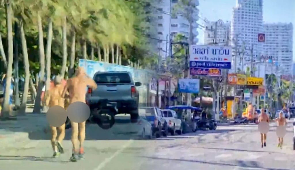 Halfnaakte joggers van middelbare leeftijd in Pattaya wekken verontwaardiging op sociale media op