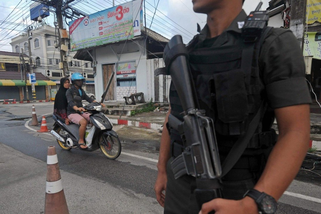 Het gaat er weer heftig aan toe in het diepe Zuiden van Thailand, brandstichtingen en op vele plaatsen bomaanslagen