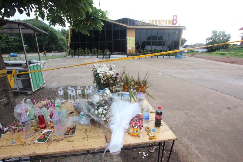 De brand in de nachtclub Mountain B- in Oost-Thailand heeft het 22e dodelijke slachtoffer geeist 