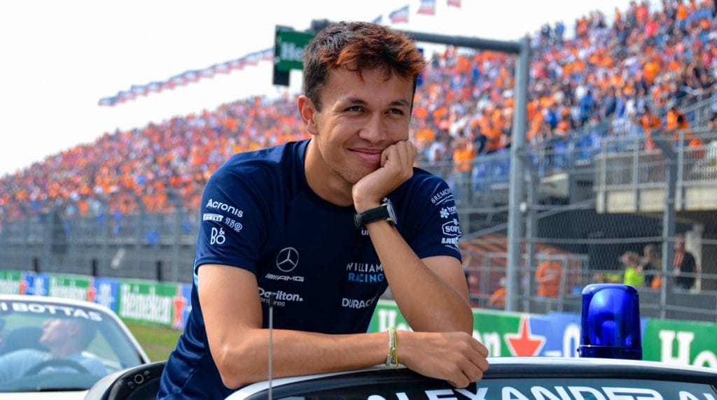 Albon sluit Red Bull-terugkeer niet uit: ‘Er kan ieder moment een optie zijn daar’