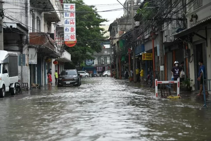 Vooraanstaande professor in Thailand voorspelt dat Bangkok tegen 2100 onder water zou verdwijnen