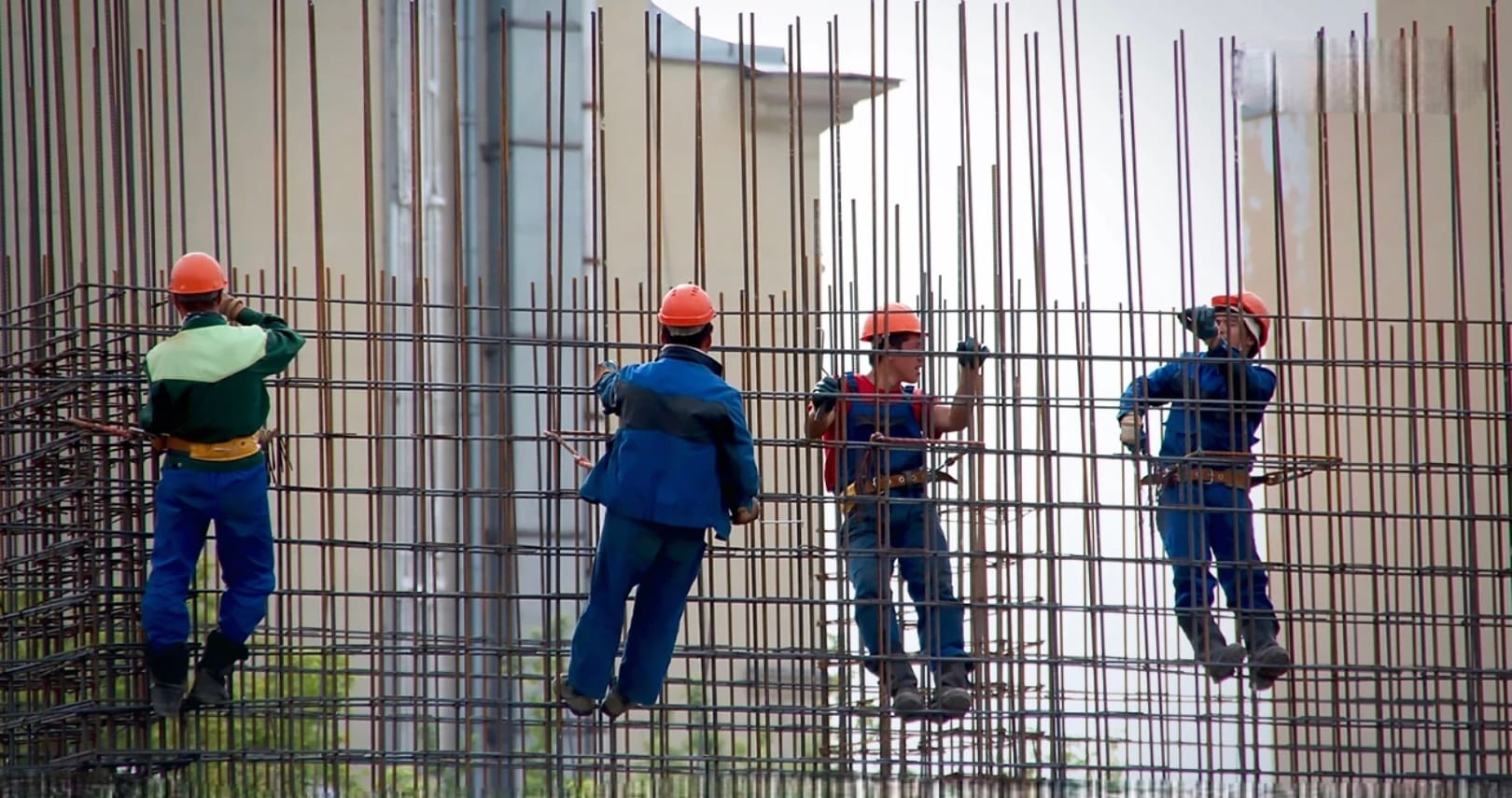 De gevaarlijkste banen in Thailand bevinden zich in de bouwconstructie