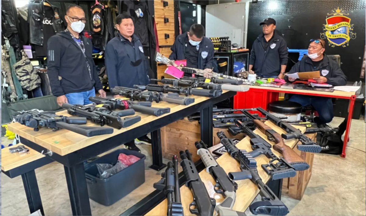 Cybertaskforce van de politie Thailand heeft 3 online wapenarsenalen overvallen