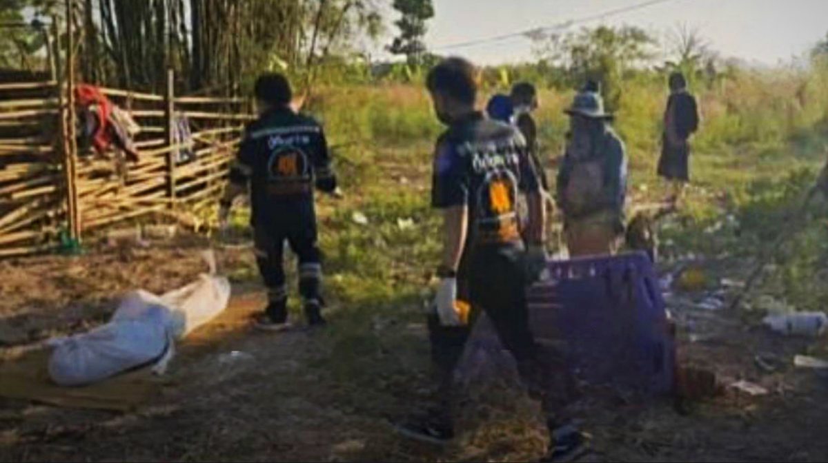 14° ! Thaise man in Noordoost-Thailand drinkt een fles “lao khao” leeg, maakt kampvuur om warm te blijven, valt erin en verbrandt tot de dood