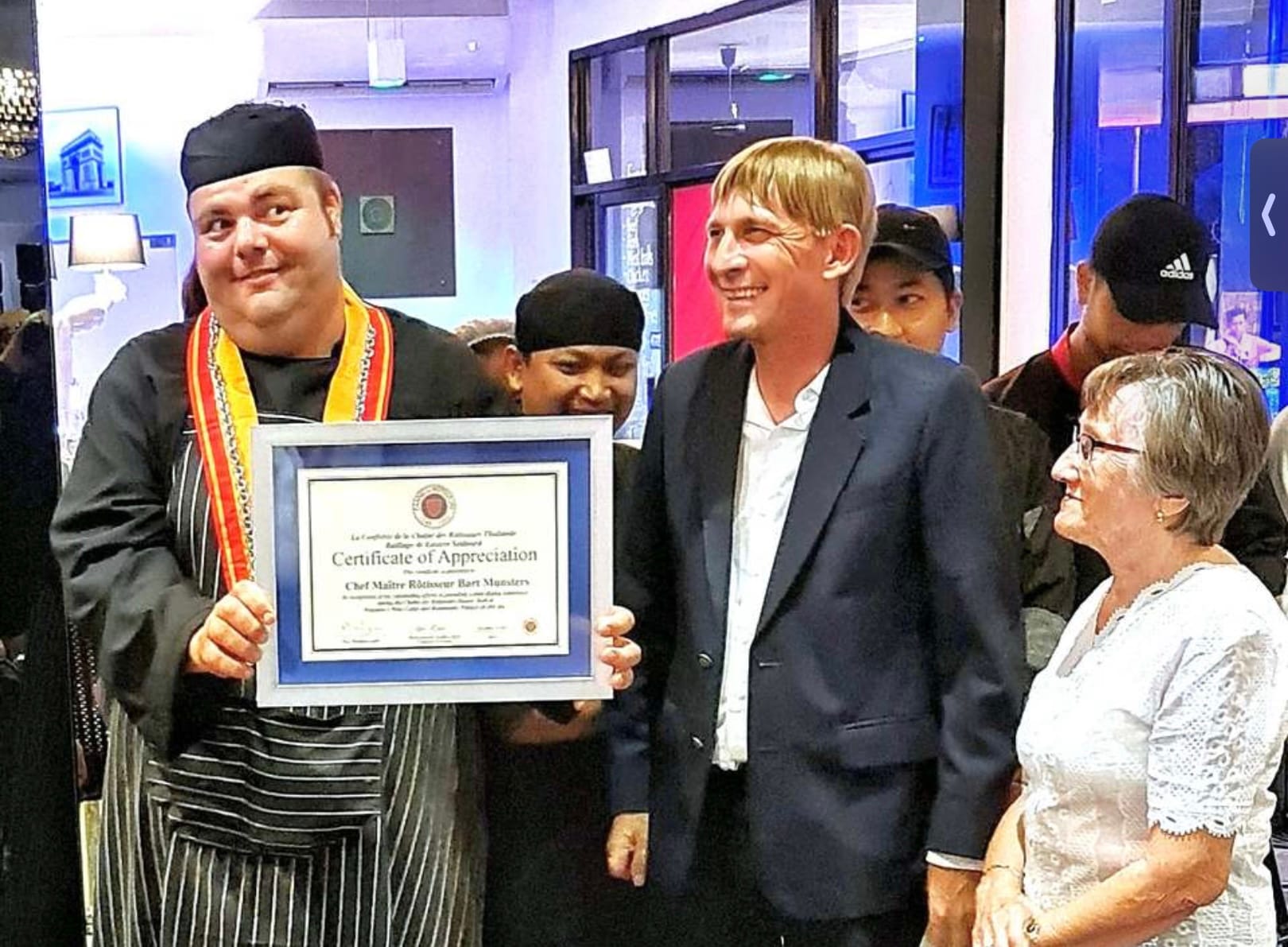 Onze Bart Munters uit Siebengewald mocht voor de culinaire club “Chaîne des Rôtisseurs” een spectaculair diner op tafel toveren
