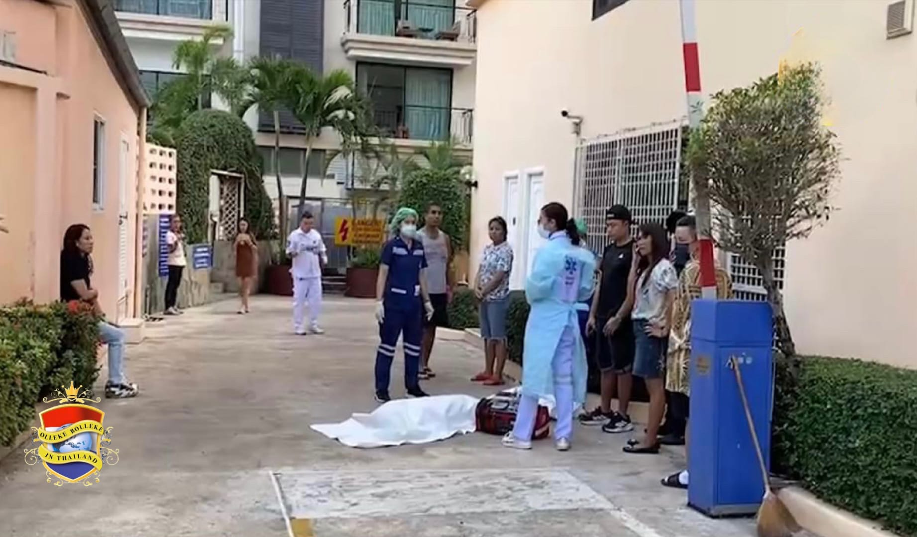 Australische vrouw rijdt in Pattaya met haar auto over een Thaise man heen, de arme man overlijdt ter plekke