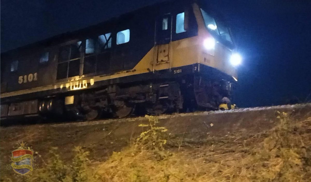 Slagboomduiker komt in Pattaya om het leven in een poging om de aanstormende trein te verslaan