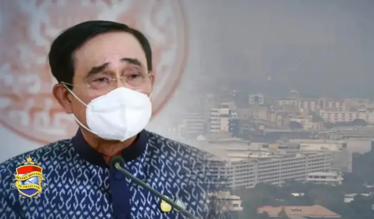 Regering Thailand adviseert iedereen om gezichtsmaskers te dragen daar het pm2.5 fijnstofniveau in het hele land gevaarlijk hoog is