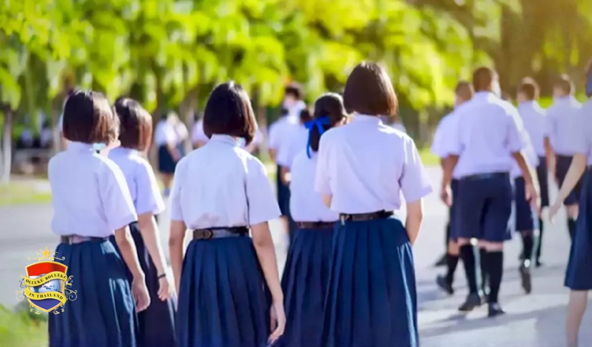 Volgens een nieuwe ministeriële richtlijn mogen scholen in Thailand zwangere leerlingen niet méér overplaatsen