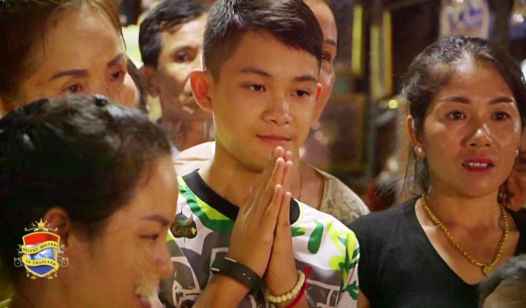 17-jarige aanvoerder van voetbalclub “de wilde zwijntjes” uit Noord-Thailand in Engeland na beroerte gestorven