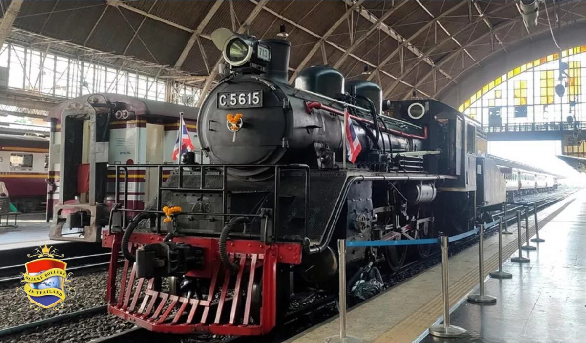 Japanse stoomlocomotief die in 1942 naar Thailand kwam, “de eye-catcher” op de verjaardag van Thai Railways in Bangkok