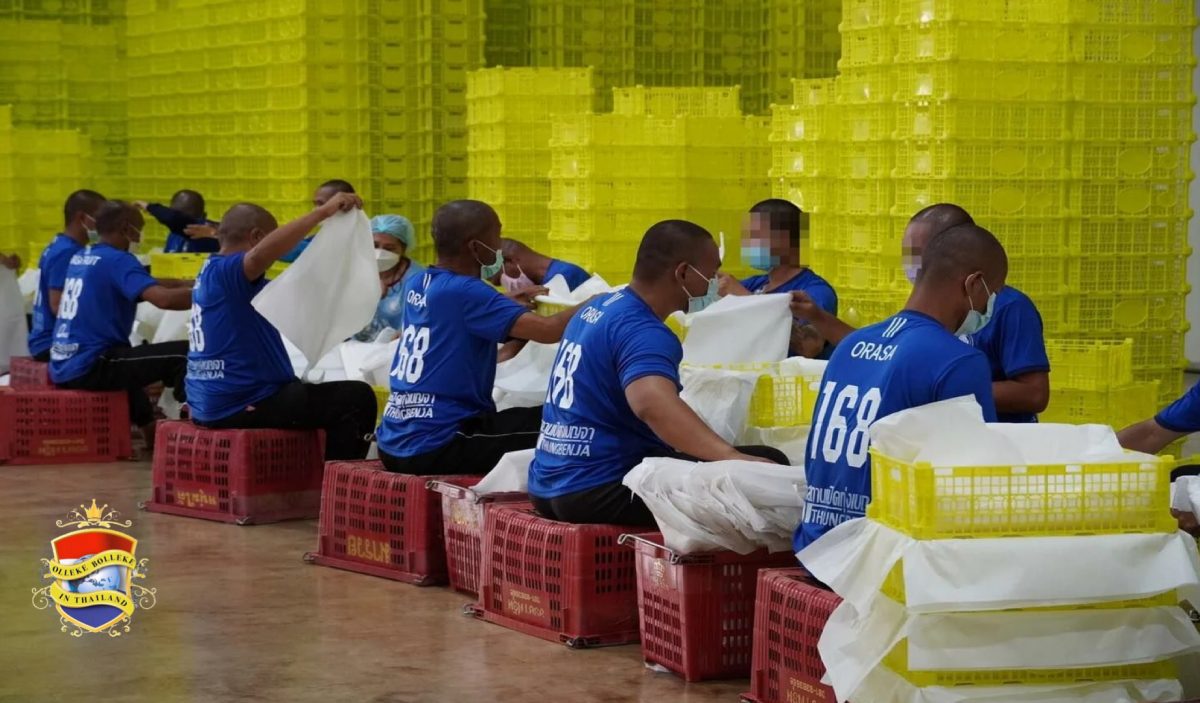 Gevangenen aan de slag in de fruitsector van Thailand
