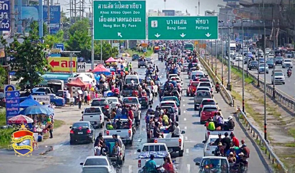 De Songkran vieringen beginnen NU in Chonburi