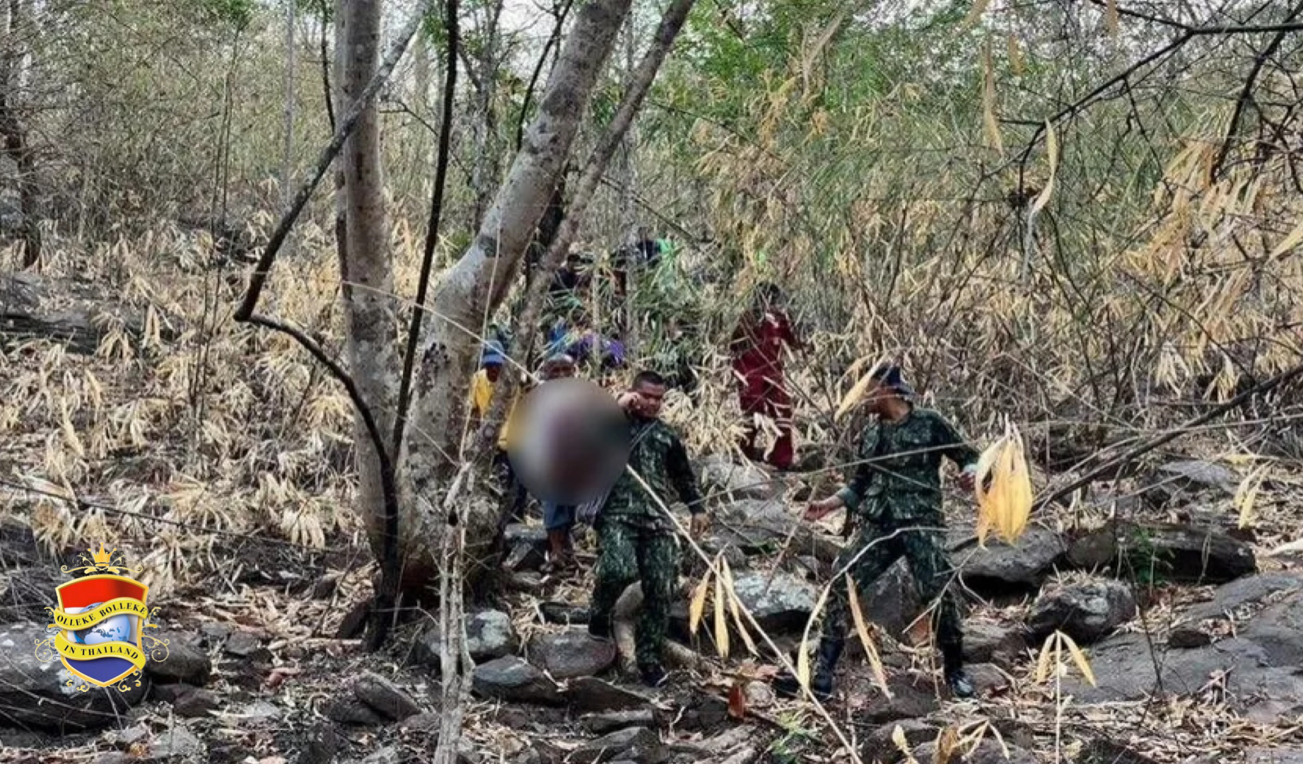Thaise man in Noordoost-Thailand tijdens “strooptocht” naar honing door bijen doodgestoken