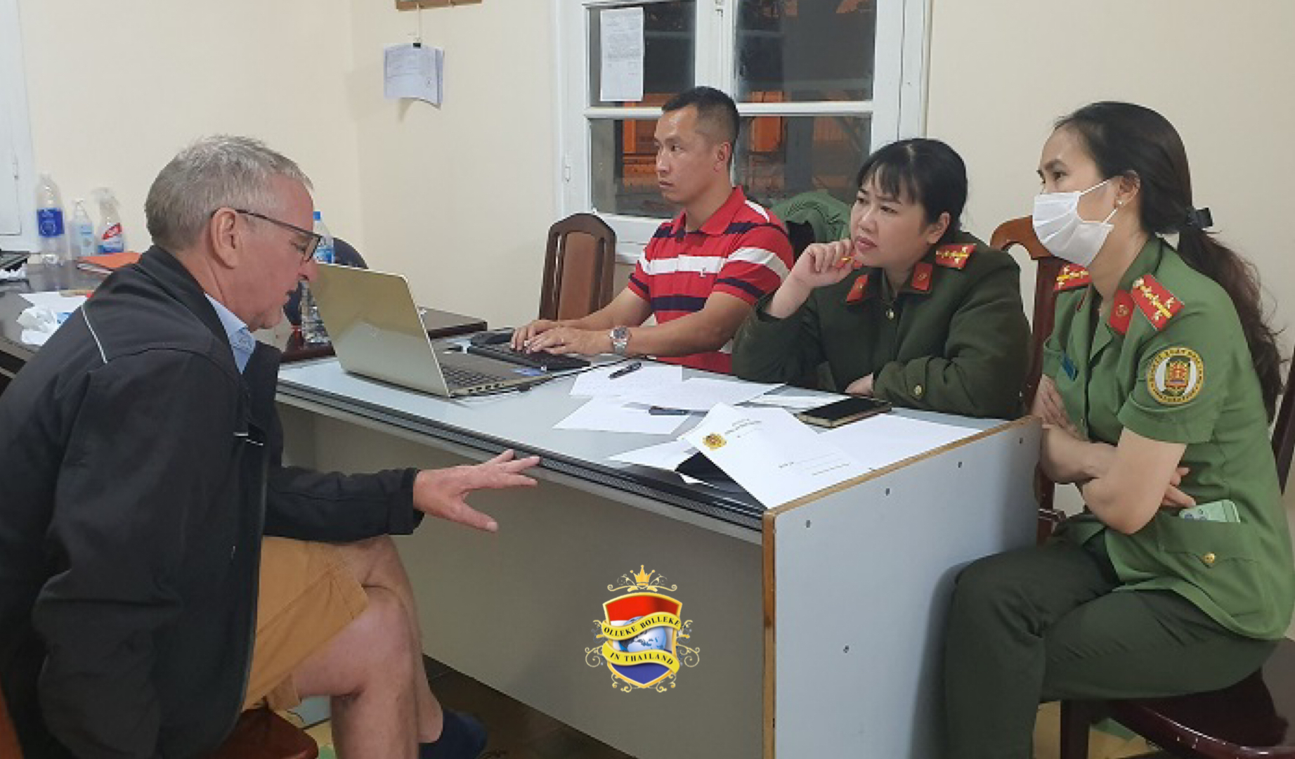 Nederlander (63) in Vietnam vast voor doden echtgenote: ‘Te veel met haar telefoon bezig’