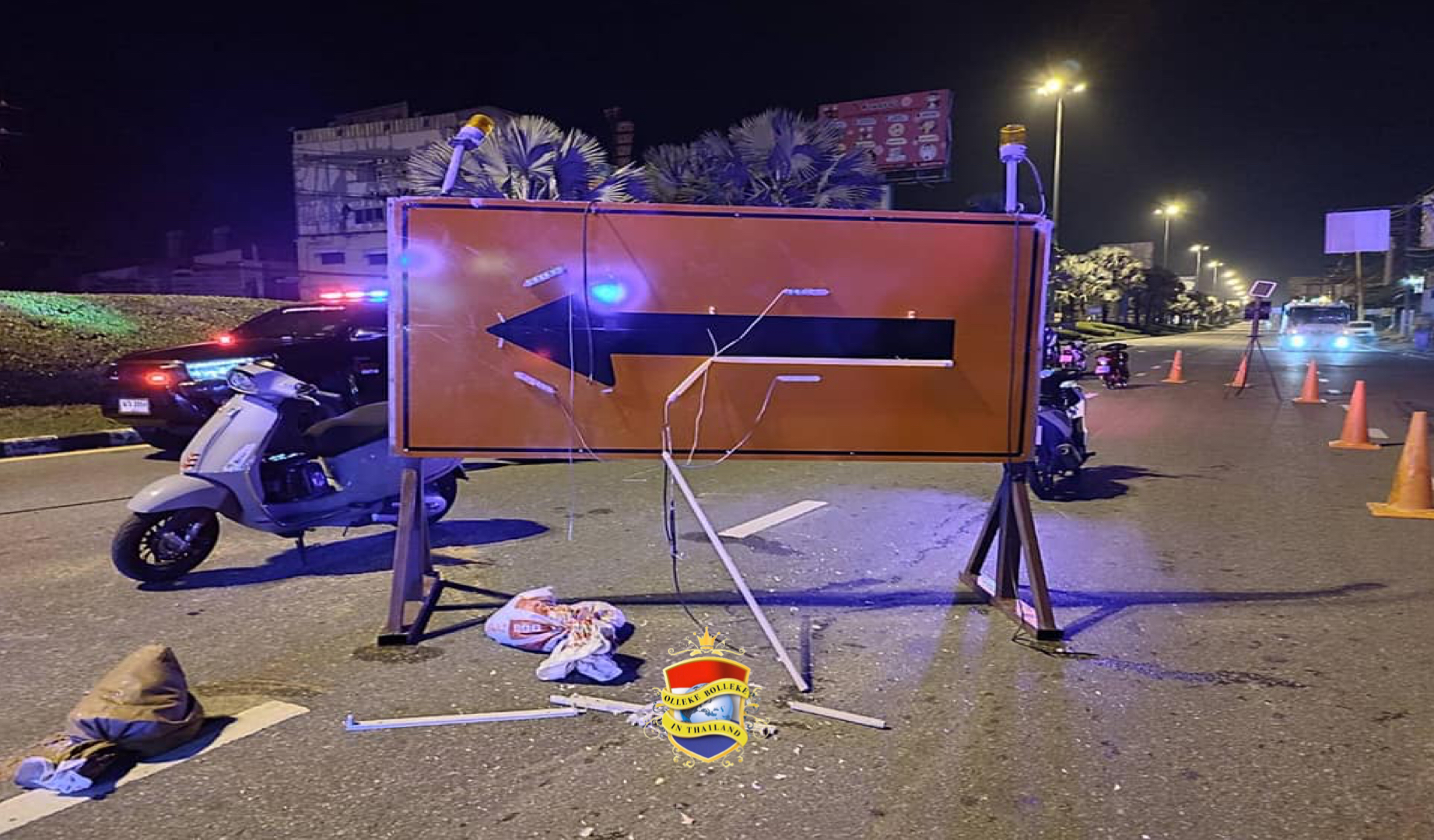 Koreaanse man sterft na botsing met zijn motor tegen wegwerkzaamhedenbord in Pattaya