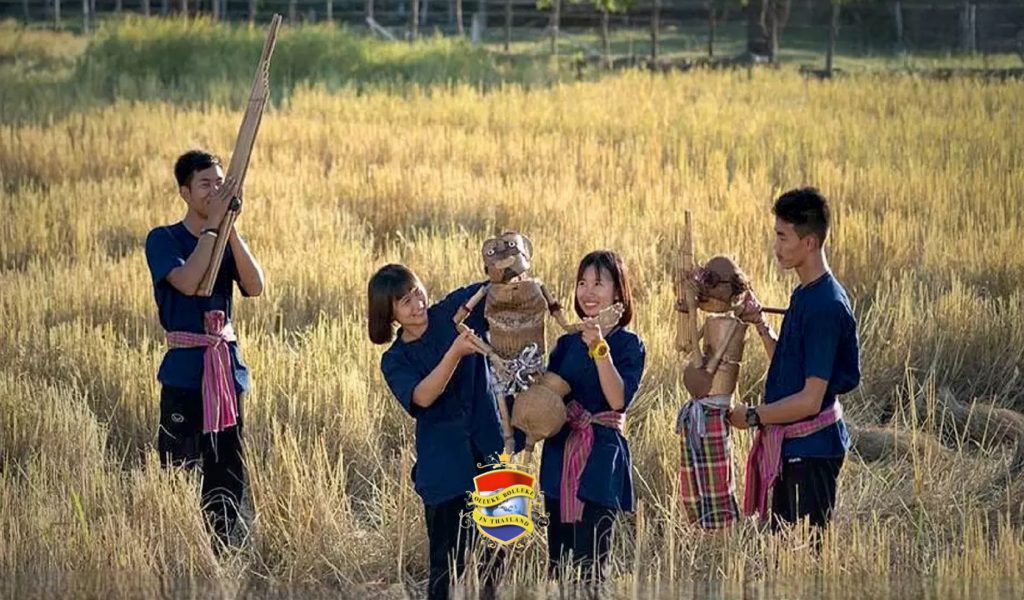 Het dorp Ban Don Noi in Noordoost-Thailand vindt een nieuwe bestemming voor oude kleefrijst manden