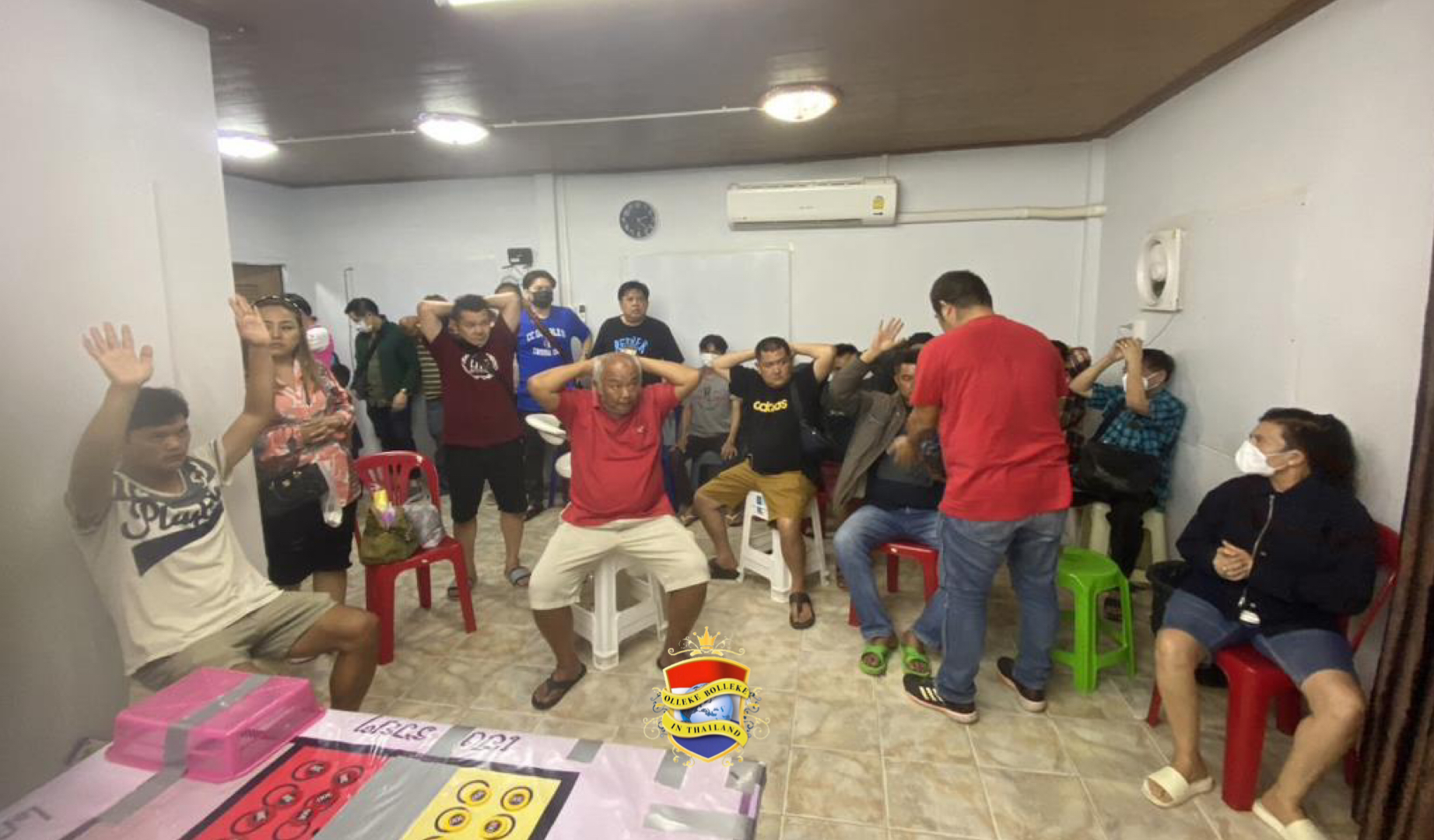 CSD valt grote Thaise goktent in Noordoost-Thailand binnen, en arresteert 45 gokkers zonder medeweten van de lokale politie