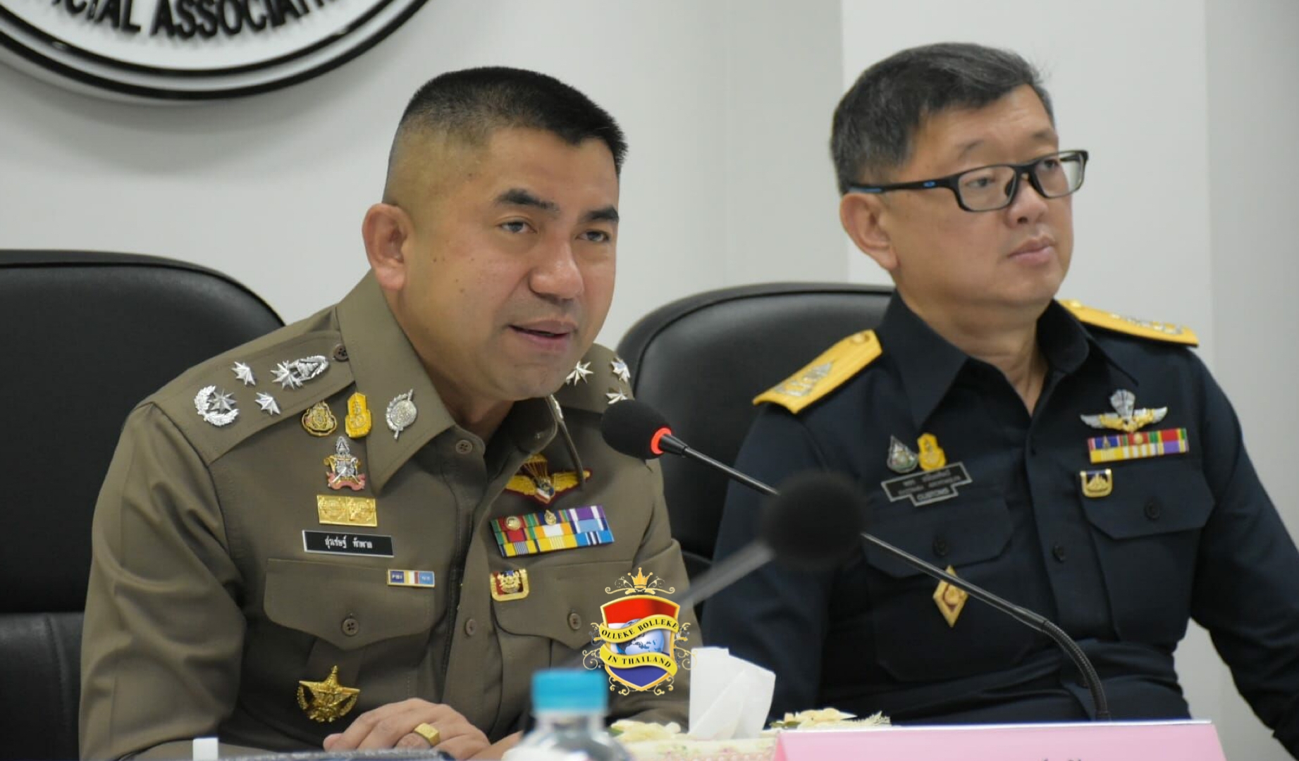 UPDATE | hoofdcommandant van politie van Chonburi ontkent óók maar iets te maken te hebben met de afpersingszaak