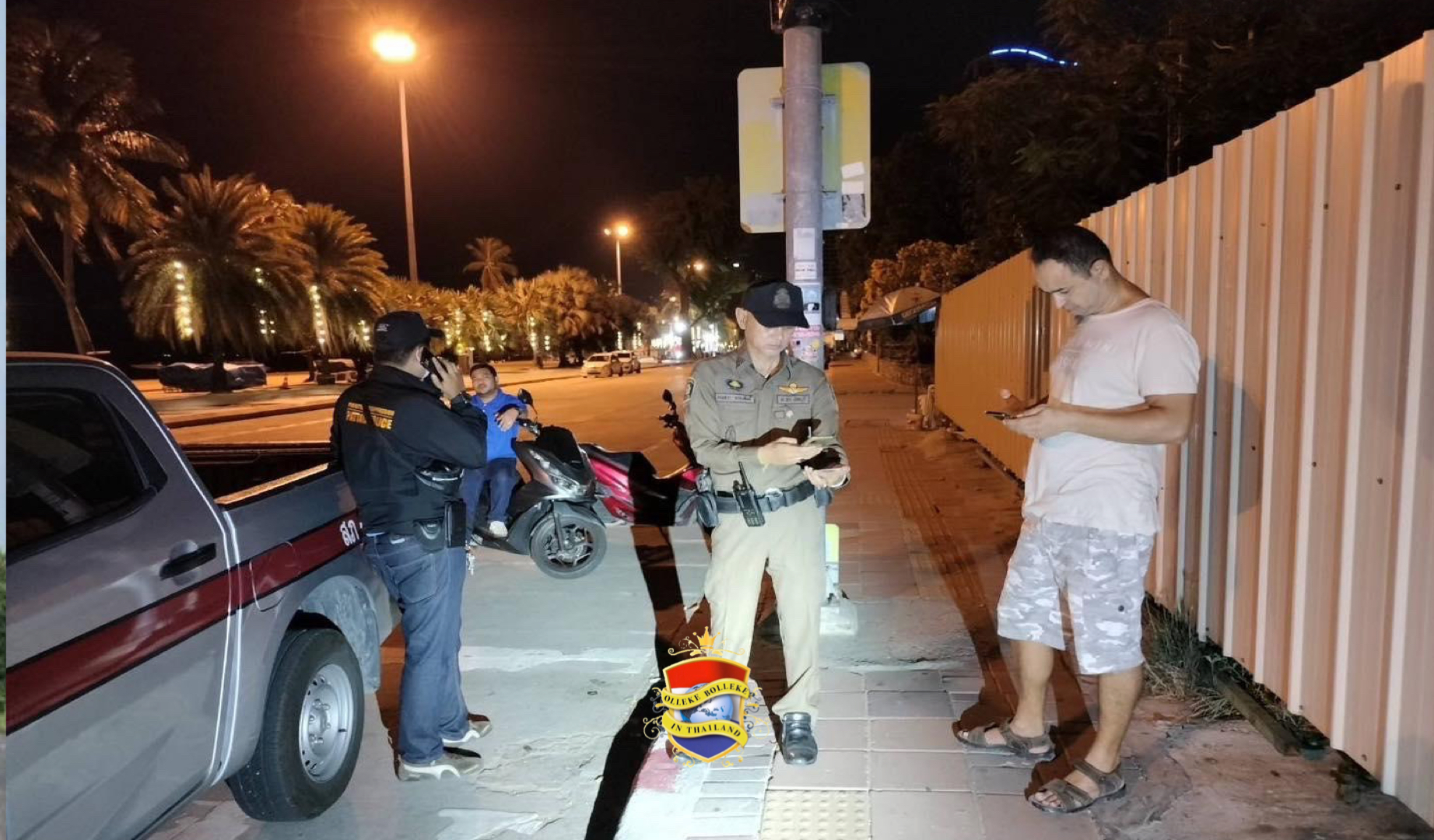 Kathoey in Pattaya rolt de zakken van een Turkse man en gaat er met zijn dure gouden ketting vandoor