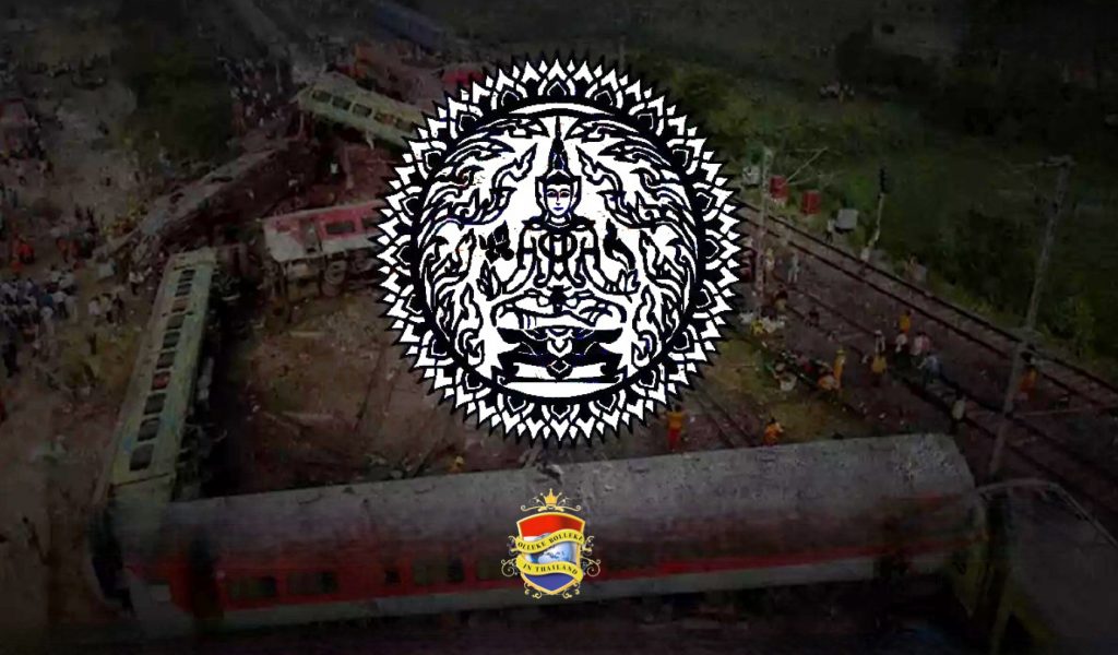 De Koning van Thailand betuigt zijn medeleven aan de nabestaanden van het gruwelijke treinongeluk in India