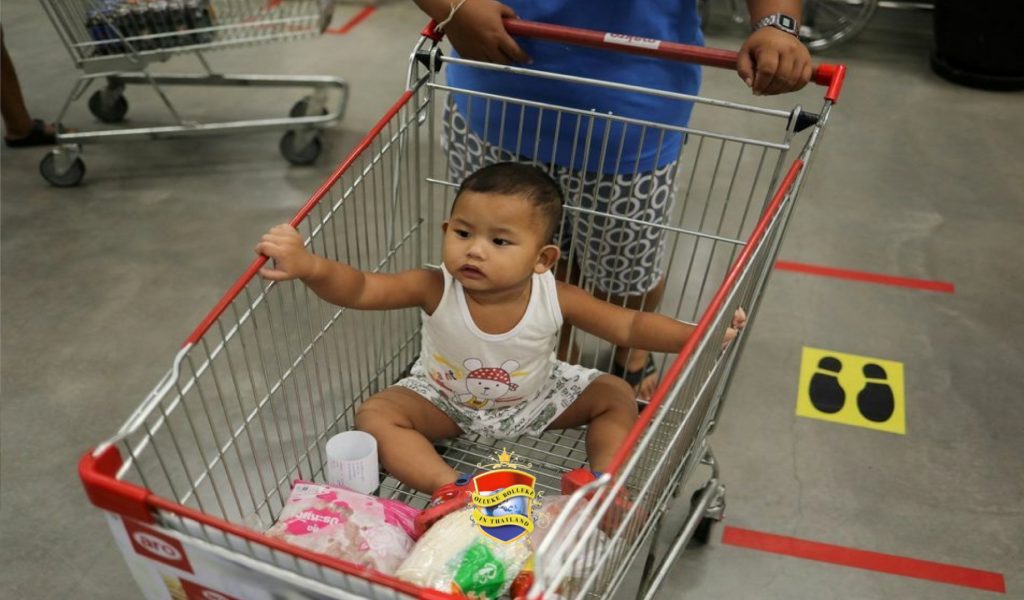 Het lage geboortecijfer in Thailand heeft gevolgen voor de inschrijvingen aan Thaise universiteiten