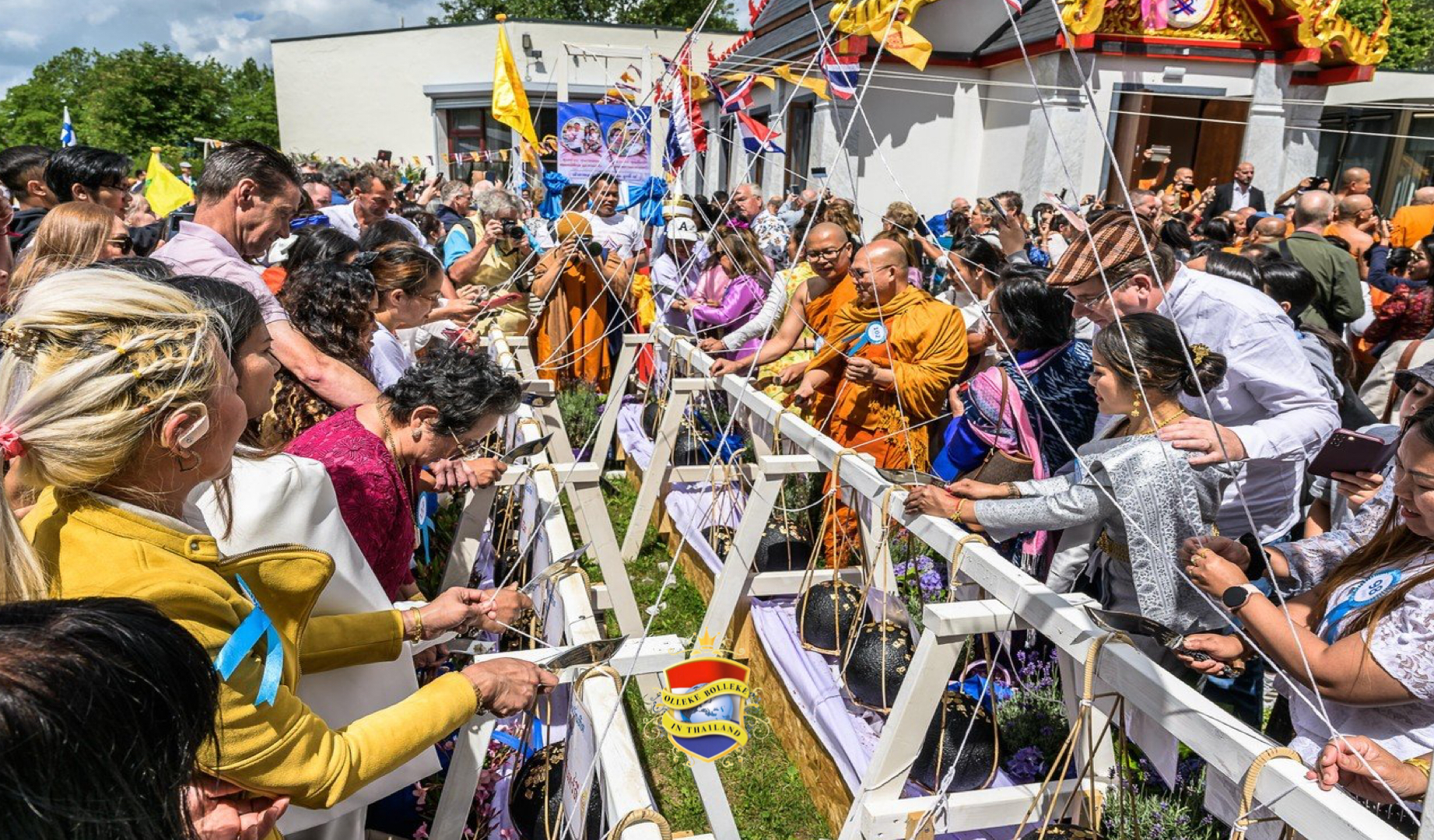 Kapel van de Thaise tempel in het Leeghwaterpark in Purmerend ingewijd