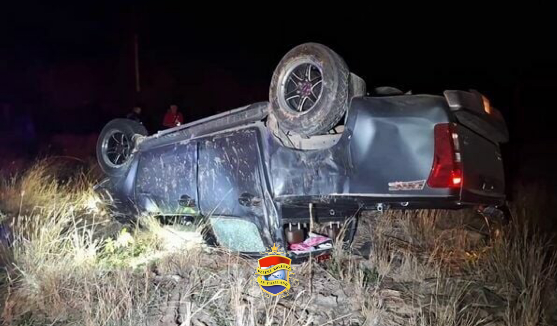 Goddelijke tussenkomst in Noord-Thailand: heilige amulet verandert tragedie in een wonderbaarlijke ontsnapping aan de dood