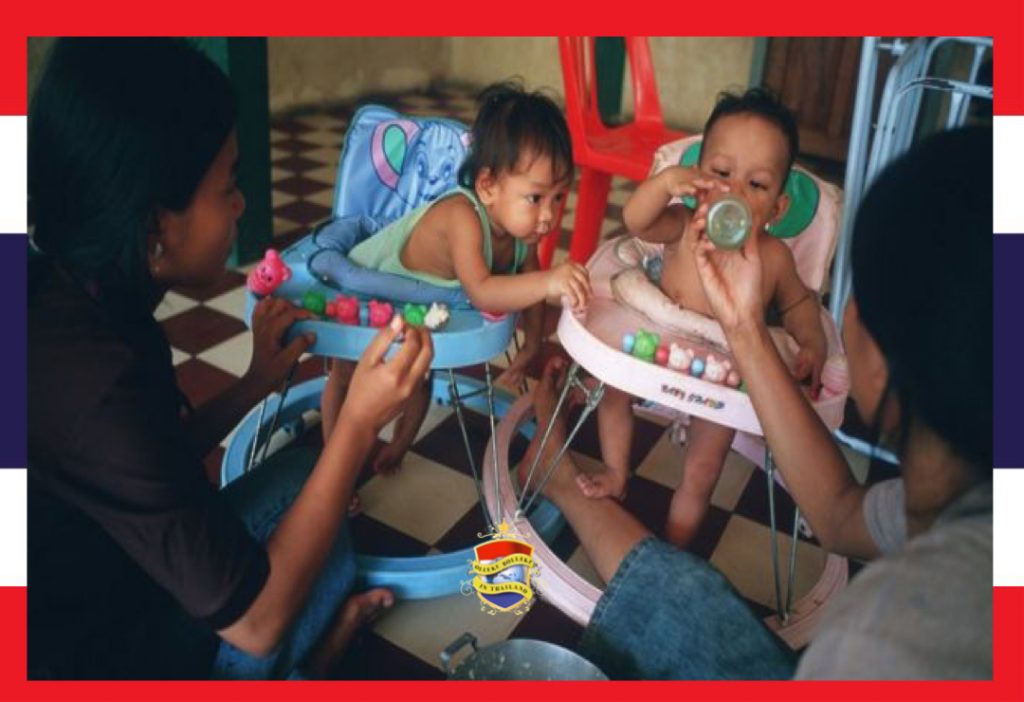 De Thaise bevolking moet meer van bil gaan, aangezien het geboortecijfer in Thailand dramatisch daalt