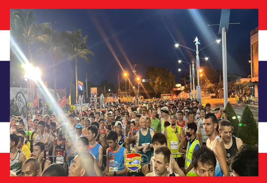 Dit weekend namen er méér dan 14,000 hardlopers mee aan de 30ste marathon van Pattaya 