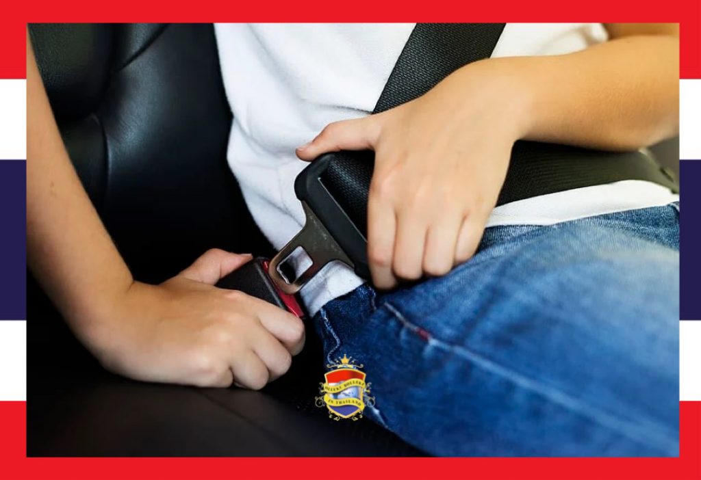 RIEMEN VAST | Nieuwe wet in Thailand verplicht taxi’s ervoor te zorgen dat passagiers een veiligheidsgordel dragen