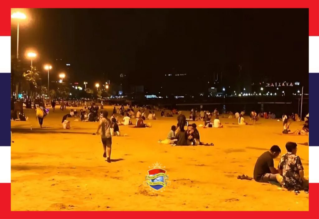 De kustplaats Pattaya overweegt openingstijden voor haar stranden in te stellen