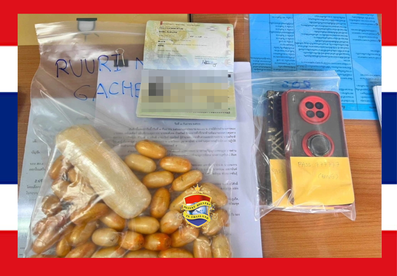 Drie Keniaanse vrouwen op de luchthaven van Phuket aangehouden voor de smokkel van cocaïne t.w.v. 10 miljoen baht