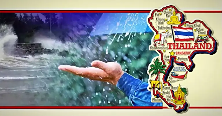 In Zuid-Thailand bestaan als gevolg van zware regenval overstromingen 
