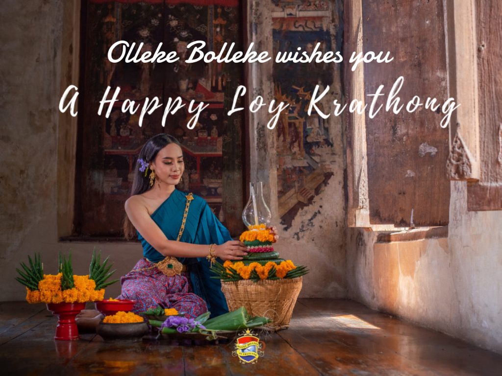 Olleke  Bolleke in Thailand wenst u een fijne Loy Krathong