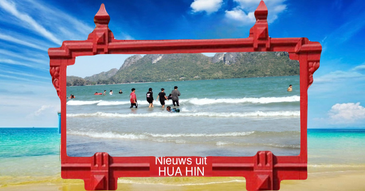 De kustplaats Hua Hin heeft tijdens deze dagen niets te klagen over het aantal toeristen 