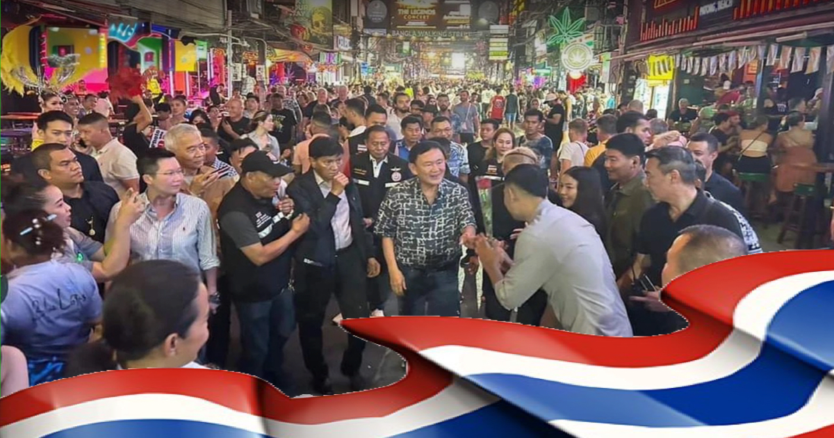 Khun Thaksin Shinawatra, voormalig premier van Thailand gisterenavond warm onthaald in Phuket