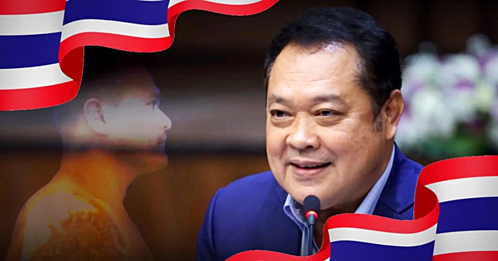 🎥 | Minister van Justitie Thailand  terug uit Indonesië na het regelen van de uitlevering van de misdaadbaas “Paeng Na Node” 