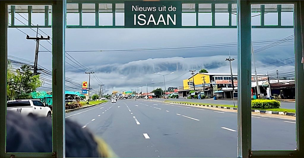Uniek fenomeen in Noordoost-Thailand, boven Sisaket ontstond een niet eerder gezien wolken patroon, zowel mooi als eng