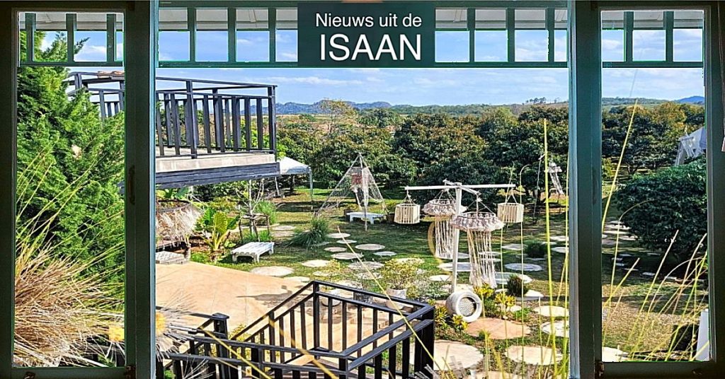 Toeristen uit de hele wereld bestormen het eerst Durian café in Noordoost-Thailand 