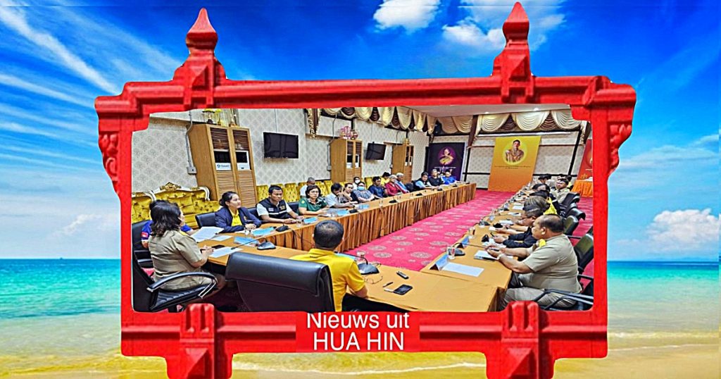 De gemeente Hua Hin hield een bijeenkomst over recentelijke toe-eigening van publiek terrein in Khao Takiab