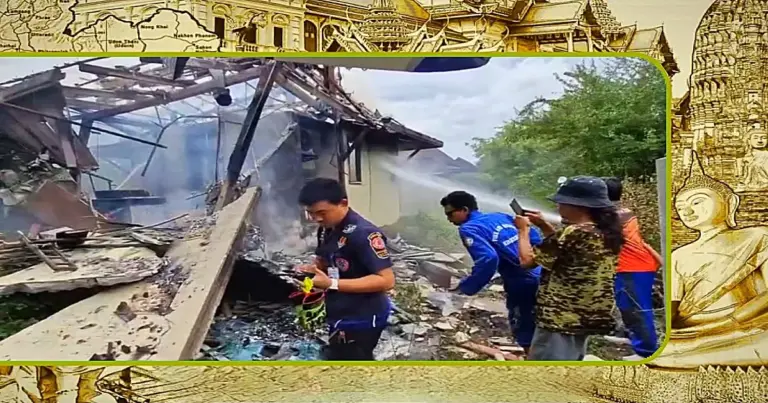 🎥  BREAKING | klein vliegtuig stort neer op een woning in Centraal-Thailand, de piloot komt om het leven