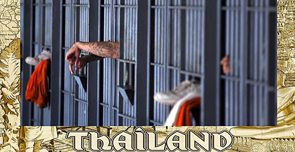 De Koning van Thailand verleent gratie aan 30.500 gevangenen